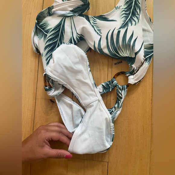SHEIN | NWOT | One Piece Tropical Cut Out Bathing Suit - Picture 8 of 8